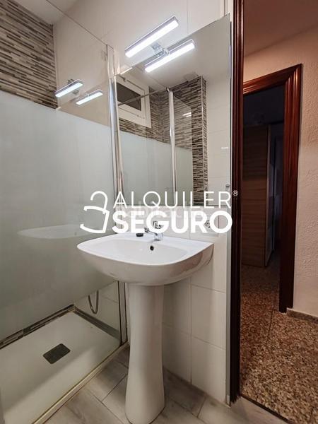 Foto ff589ee2-c692-479a-a5bd-31938979f20d. Rent flat with parking pool in Playa de San Juan Alicante