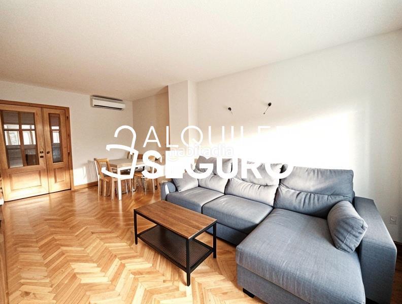 Foto bf93de78-280b-4d57-b7d7-6306531887ce. Alquiler piso  av. de machupichu en Conde Orgaz - Piovera Madrid