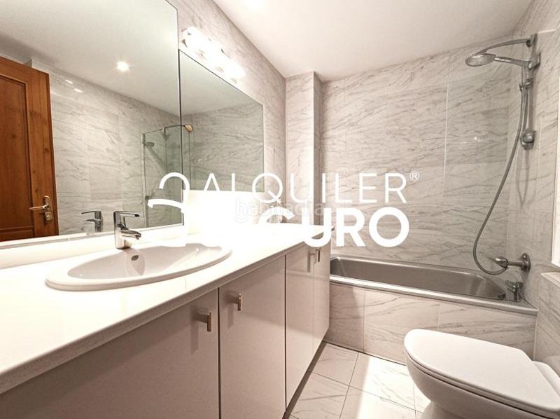 Foto f0f5a901-fa2c-49ce-960b-ee64f938fc0f. Alquiler piso  av. de machupichu en Conde Orgaz - Piovera Madrid