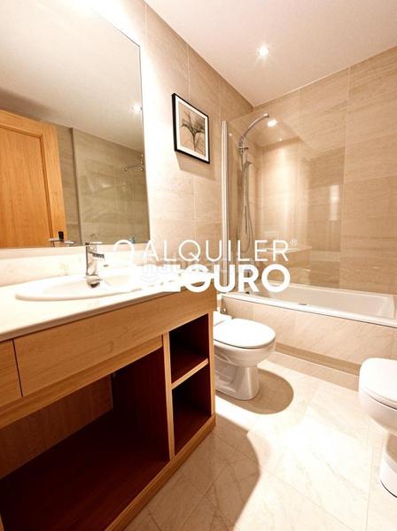 Foto be7270b9-be77-4925-a894-38eeac6502e9. Lloguer pis amb calefacció aparcament piscina a Conde Orgaz - Piovera Madrid