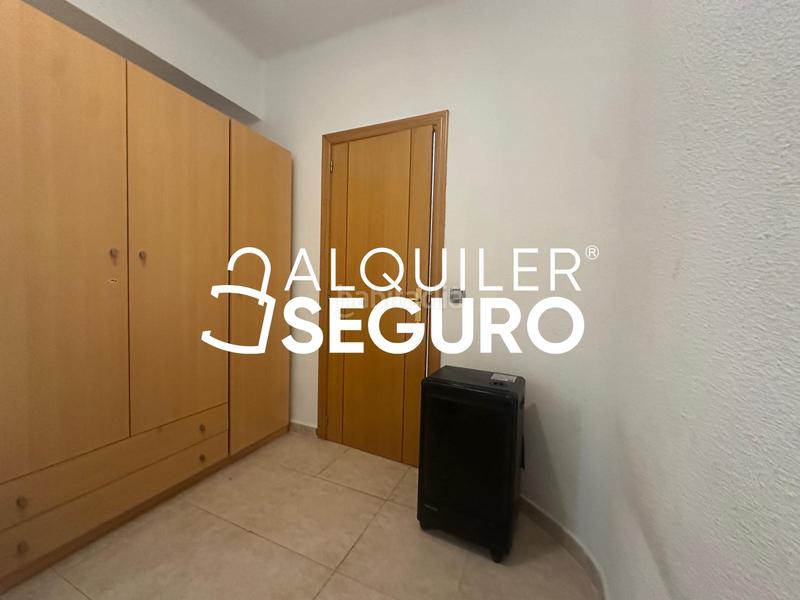 Foto 3d5324e9-3ae3-4a74-b2d1-24b536480d93. Location appartement dans Torrefiel Valencia