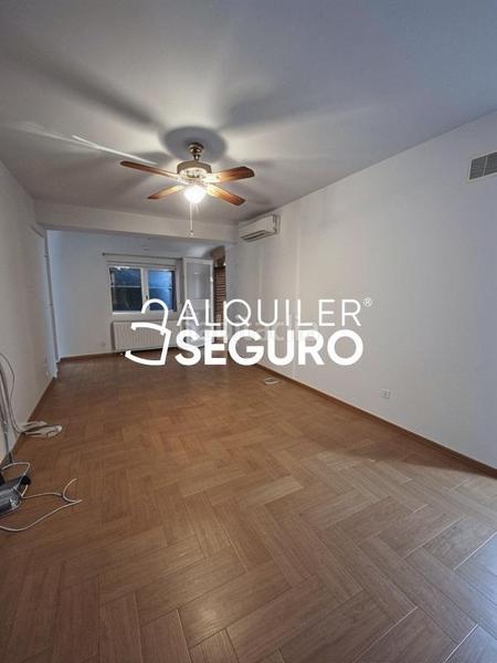 Foto 2c617fb6-73fc-4e9c-925c-8b08a7f886ed. Location appartement avec chauffage dans Reyes Católicos Alcalá de Henares