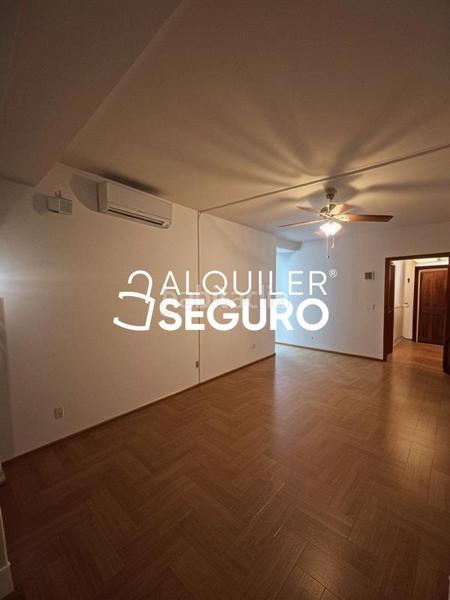 Foto 6d6194f1-2f14-47cf-8c7b-313b6d6409da. Location appartement avec chauffage dans Reyes Católicos Alcalá de Henares