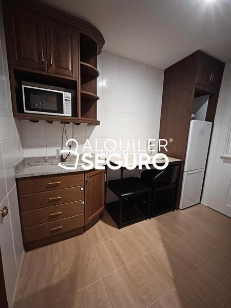 Foto 8b2db701-c8bd-401e-8e2e-dde4bcb564ce. Location appartement avec chauffage dans Reyes Católicos Alcalá de Henares