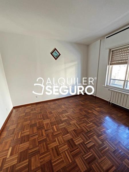 Foto 4ab857c4-db83-49ee-a59c-d10b843c5381. Lloguer pis amb calefacció aparcament a Centro Móstoles