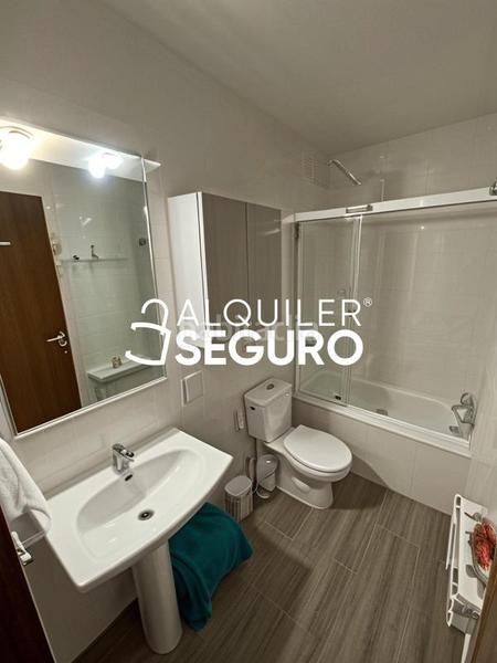 Foto 46336852-3a4a-441d-938e-9cd098b15f14. Location appartement avec chauffage parking dans Centro Móstoles