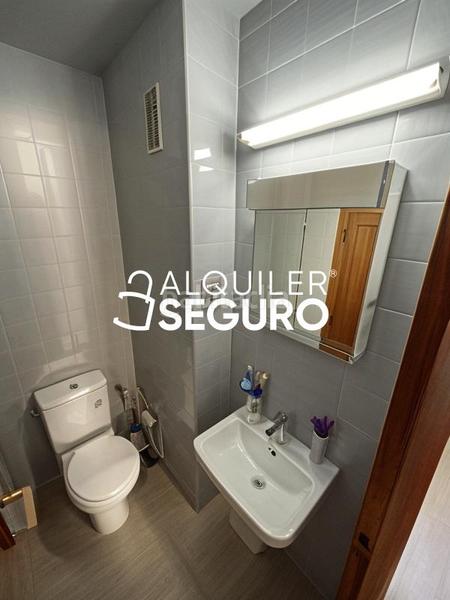 Foto 85cdc7e1-47bd-4b1f-affa-a03b1c5a5692. Location appartement avec chauffage parking dans Centro Móstoles