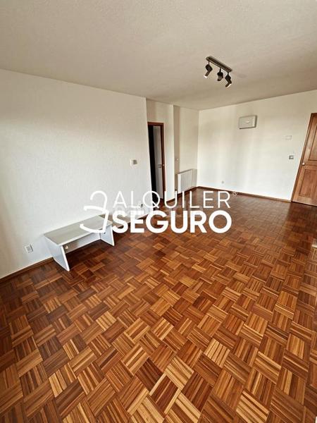 Foto 927df90b-5ad5-43a4-9cb3-0ac3604208b2. Rent flat with heating parking in Centro Móstoles