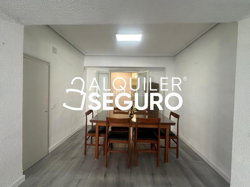 Foto 001d7b1e-2ce8-45bb-a78d-c7214840cfb3. Alquiler piso  av. perez galdos valencia en Ciudad Universitaria Madrid