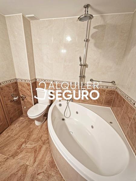 Foto 07a65071-95cb-4c33-a4eb-1268fca214c1. Affitto chalet con riscaldamento parcheggio in Loeches