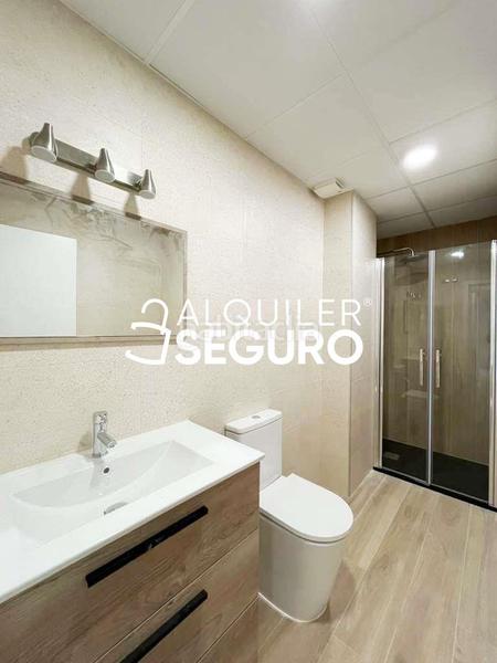 Foto b5ef42f0-7c02-4ace-8317-d9f7e70a0063. Miete etagenwohnung in Chorrillo Alcalá de Henares