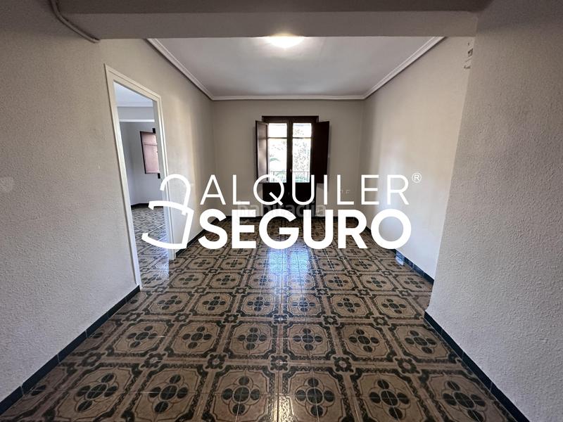 Foto b13197a0-f0f9-438d-a3cd-158bed97c79f. Alquiler piso  c san pancracio en Marxalenes Valencia