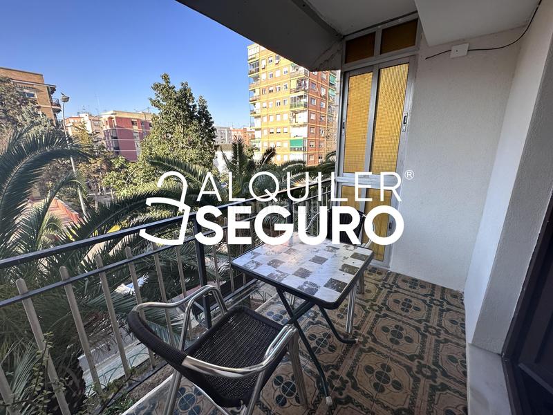 Foto 1aa699af-b52c-4649-aa5a-31cf1e563ac4. Location appartement dans Marxalenes Valencia