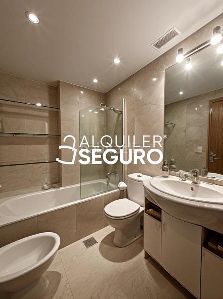 Foto 9acd9d82-d4df-45b4-a0ad-d4a119b0a290. Alquiler piso  c pablo picasso en Golf-El Carralero Majadahonda