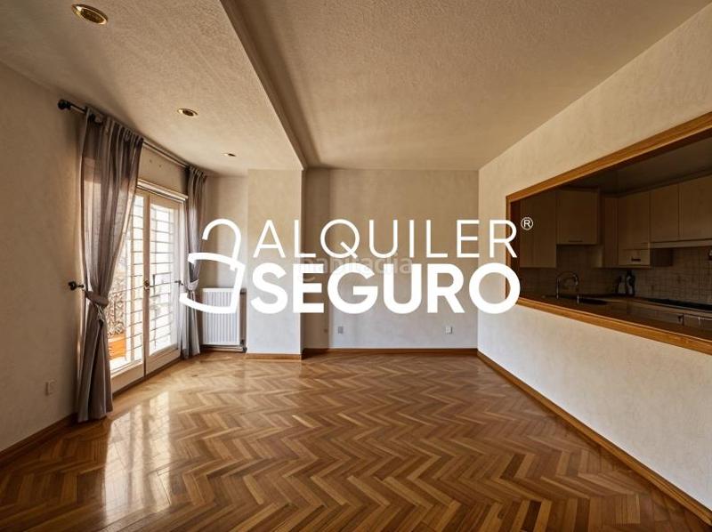 Foto 9bd81d9f-9f70-4d5f-a934-544af2afa4b9. Alquiler piso  c pablo picasso en Golf-El Carralero Majadahonda