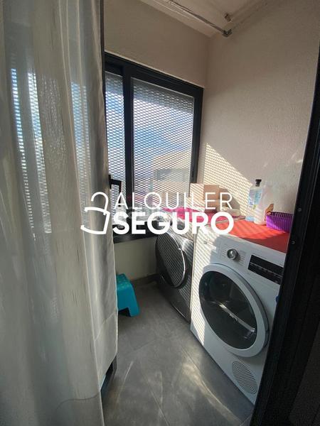 Foto a432bcc2-d010-4ad9-a24f-d35fac7cb16e. Rent flat with heating parking pool in Ensanche de Vallecas-La Gavia Madrid