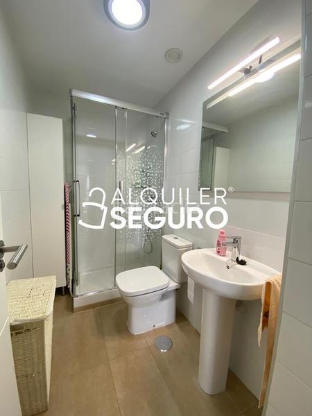 Foto d8b328a6-fcae-4a7e-9cb9-30799373ed15. Rent flat with heating parking pool in Ensanche de Vallecas-La Gavia Madrid