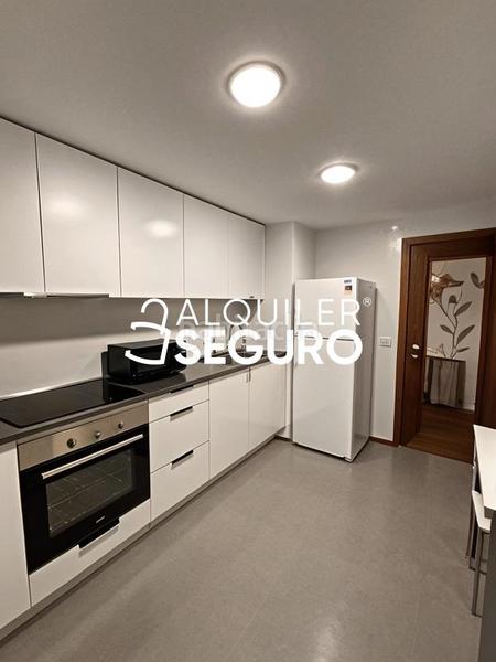 Foto 50d1a79a-6288-4cce-8f21-a6d9d32eabeb. Alquiler piso  c sierra de cuerda larga en Numancia Madrid