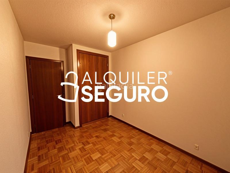 Foto 7c8dce53-fad0-4670-bc8d-5ef6073f7c51. Location appartement avec chauffage parking dans Numancia Madrid
