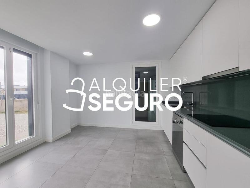 Foto 30dd9888-add0-4374-866d-f97fa1a019c1. Rent chalet with heating parking in El Bosque Villaviciosa de Odón