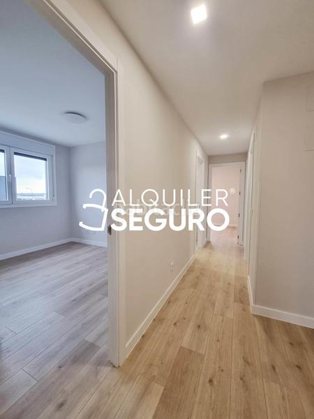 Foto 6c682c4c-bb5f-4697-800c-43b0dc0bed7c. Rent chalet with heating parking in El Bosque Villaviciosa de Odón