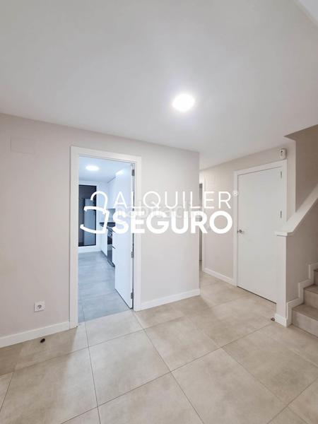 Foto 6d6f3f3e-945d-4a21-b209-49979b5e900e. Rent chalet with heating parking in El Bosque Villaviciosa de Odón