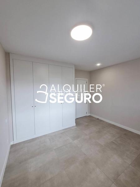 Foto 97f1fbd7-c0c4-4c60-9331-bd4db40587ed. Rent chalet with heating parking in El Bosque Villaviciosa de Odón