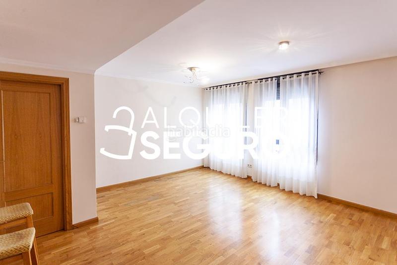 Foto 37b9a25a-1b64-475d-bca5-45b9caee70dd. Rent flat with heating in Cuatro Caminos - Azca Madrid