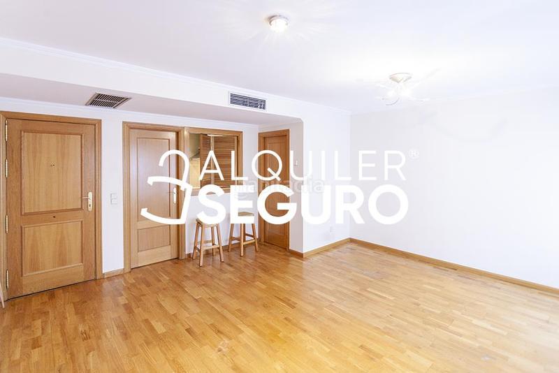 Foto ca1b1bff-5102-4af8-8e25-031ffb2bf85c. Rent flat with heating in Cuatro Caminos - Azca Madrid