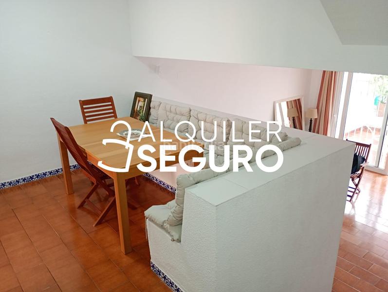 Foto 2f051606-a041-432e-90f4-21e4286b2b5a. Affitto chalet con riscaldamento parcheggio in La Cala del Moral Rincón de la Victoria