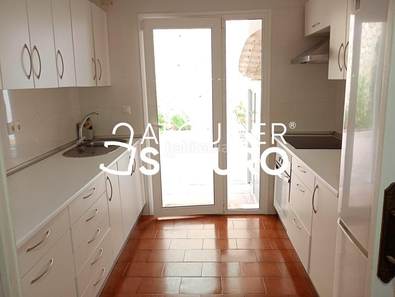 Foto 73da98e6-eaff-4483-b72b-efb858de439c. Location chalet avec chauffage parking dans La Cala del Moral Rincón de la Victoria