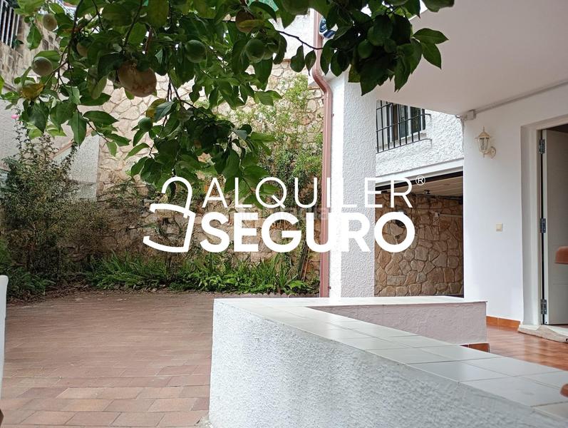 Foto a0b7d19c-3b9f-4596-92fe-59823f176211. Rent chalet with heating parking in La Cala del Moral Rincón de la Victoria