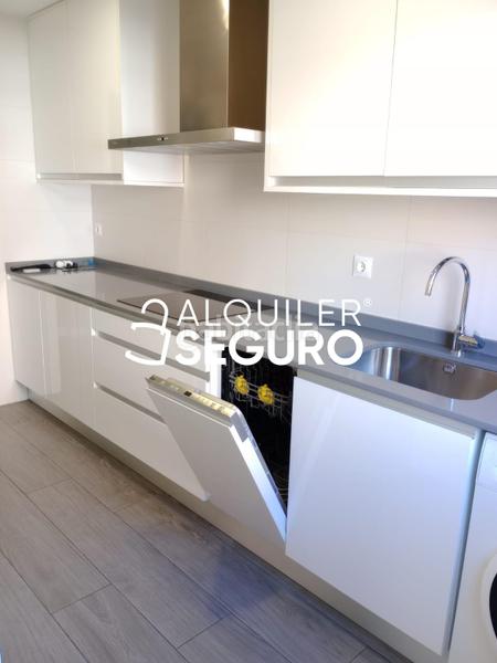 Foto 3967d1d8-2c75-4b83-a2fe-7fbb9770bc31. Affitto appartamento con riscaldamento in Concepción Madrid