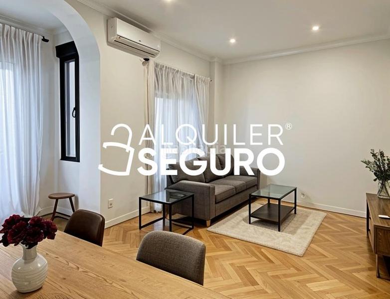 Foto 4684ea04-5c1f-47e6-b78b-65317ffaaf30. Affitto appartamento con riscaldamento in Goya Madrid