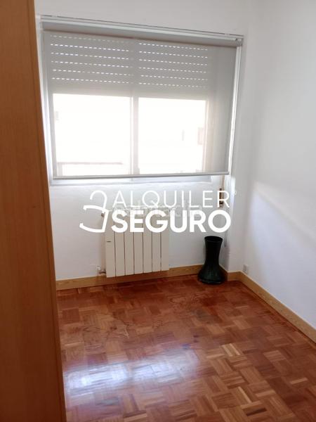 Foto 409d7d2d-23b6-46ef-8621-8c904c669f68. Lloguer pis amb calefacció a Ventas Madrid