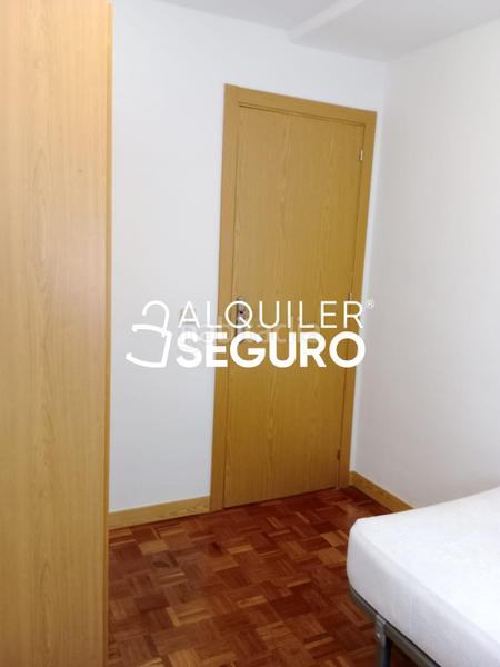 Foto 79d51564-2d00-462b-9263-7bc6cfb01693. Lloguer pis amb calefacció a Ventas Madrid