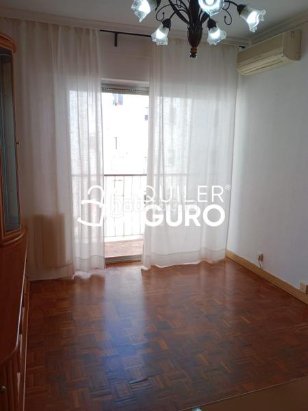 Foto e0cbfb01-28cf-4516-b2b4-312cf3cb2b9f. Miete etagenwohnung mit heizung in Ventas Madrid