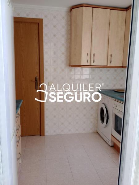 Foto 1b37d72a-d9c9-4e4d-86b4-44b2b347301f. Rent flat with heating in Ventas Madrid