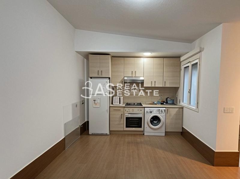 Foto 54b73e09-a163-4844-8a35-75678735f19f. Piso  ejos en Pradolongo Madrid