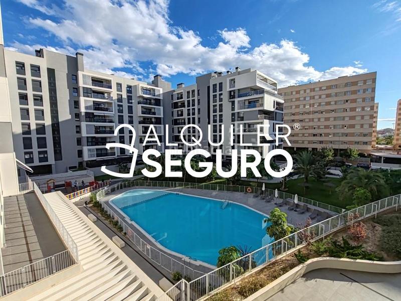 Foto 07e62a36-c0bd-4ceb-af1e-4156c408036c. Affitto appartamento con parcheggio piscina in Paus - Polígono San Blas Alicante