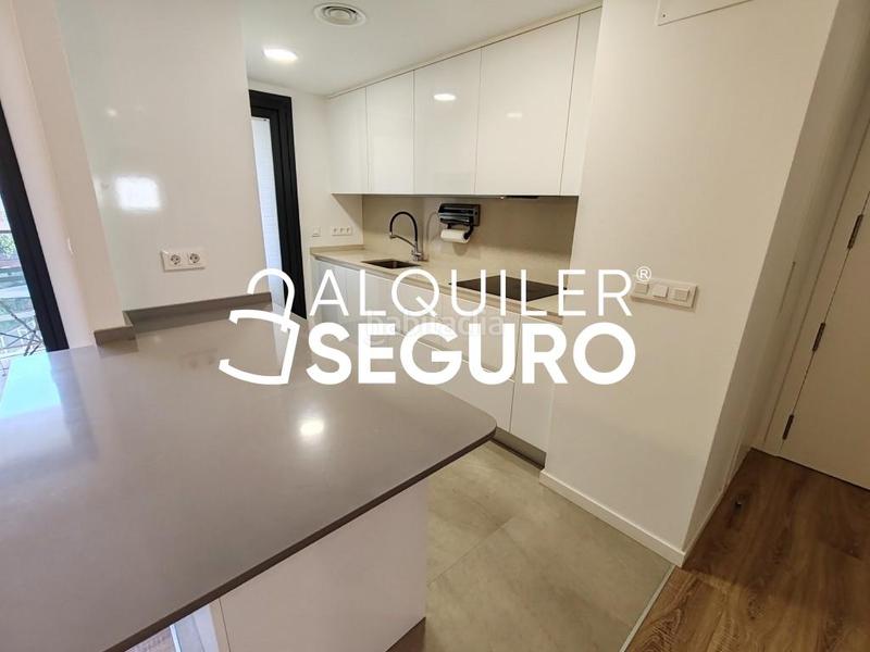 Foto 62dea30a-6245-4877-b4dc-f51730e2c6d3. Location appartement avec parking piscine dans Paus - Polígono San Blas Alicante