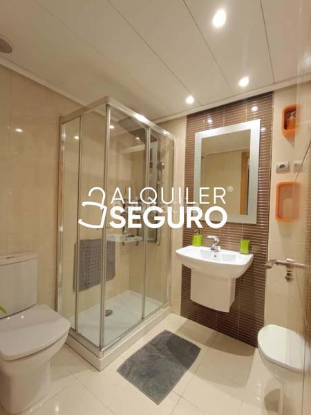 Foto 28110bb2-5477-4a87-bb6d-30afac6167fd. Location appartement avec chauffage parking dans Centro Getafe