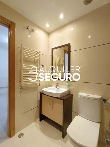 Foto f6c86b31-f052-4b6c-9350-d047f41add24. Rent flat with heating parking in Centro Getafe