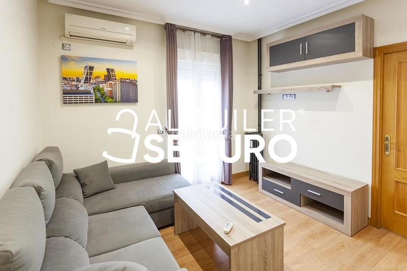 Foto 6bbf7d48-b136-4966-b055-8447b99ef192. Rent flat with heating in Arapiles Madrid