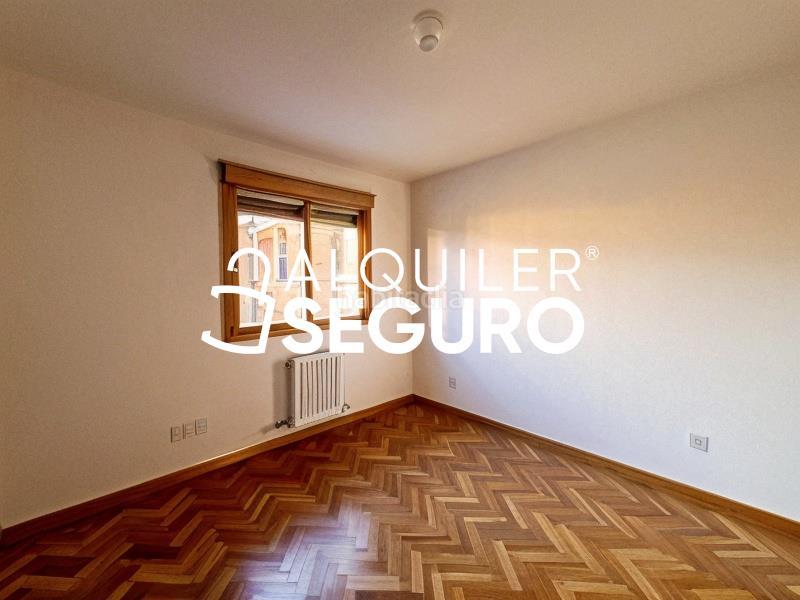 Foto ddb40fe5-a32e-4d11-b054-6f13a6598a95. Affitto appartamento con riscaldamento in Valdezarza Madrid