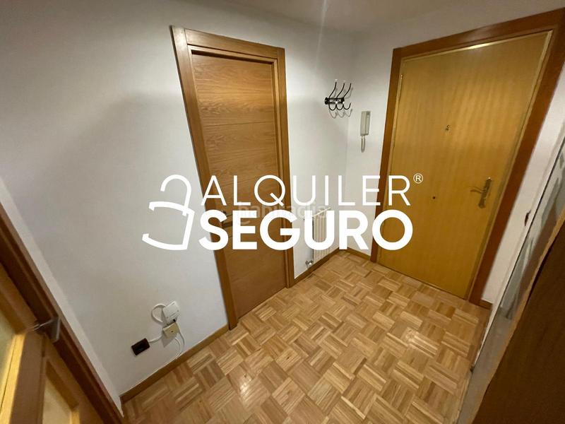 Foto 98d97b3c-83fd-456c-aa68-e33a06d9b41e. Alquiler piso  av. de navarrondán en Praderón San Sebastián de los Reyes