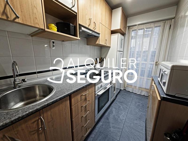 Foto 1a2d1730-181d-4c27-bd5e-31be289d996e. Location appartement avec chauffage dans San Isidro Madrid