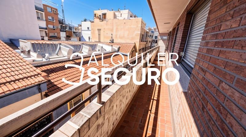 Foto 92fffa4f-b6d9-4480-9084-ba294186ca2e. Rent flat with heating in Guindalera Madrid