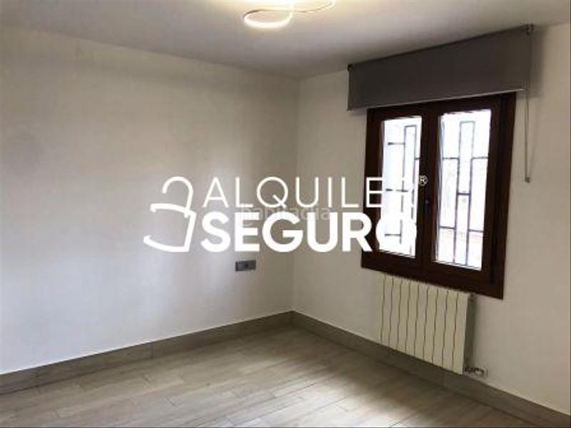 Foto dc18231c-6977-4908-8d50-3ad2d2dcd96e. Miete chalet mit heizung parking in Abetxuko Vitoria - Gasteiz