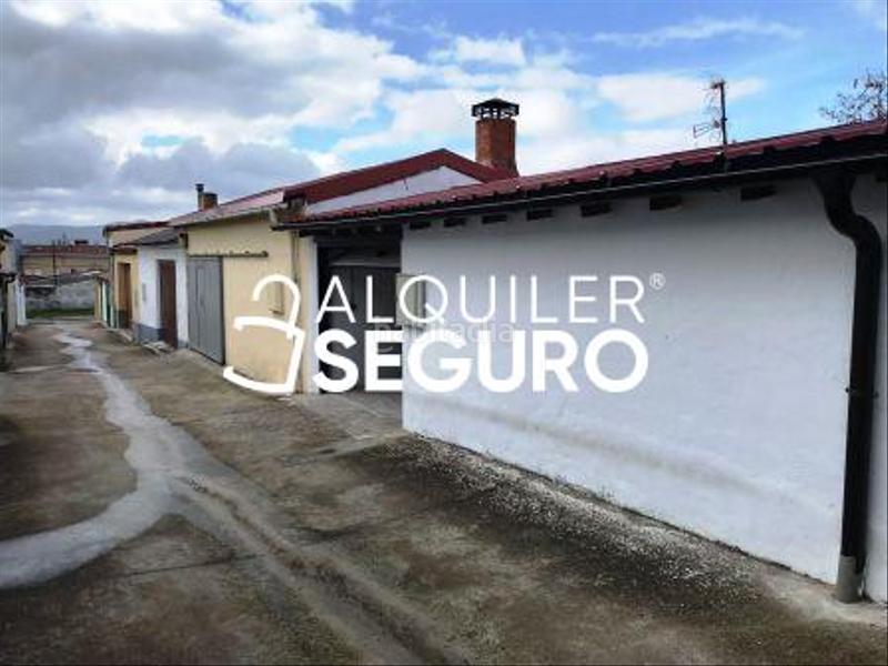 Foto e9ee990a-c0a4-4fdf-835f-f9eed8414b55. Miete chalet mit heizung parking in Abetxuko Vitoria - Gasteiz